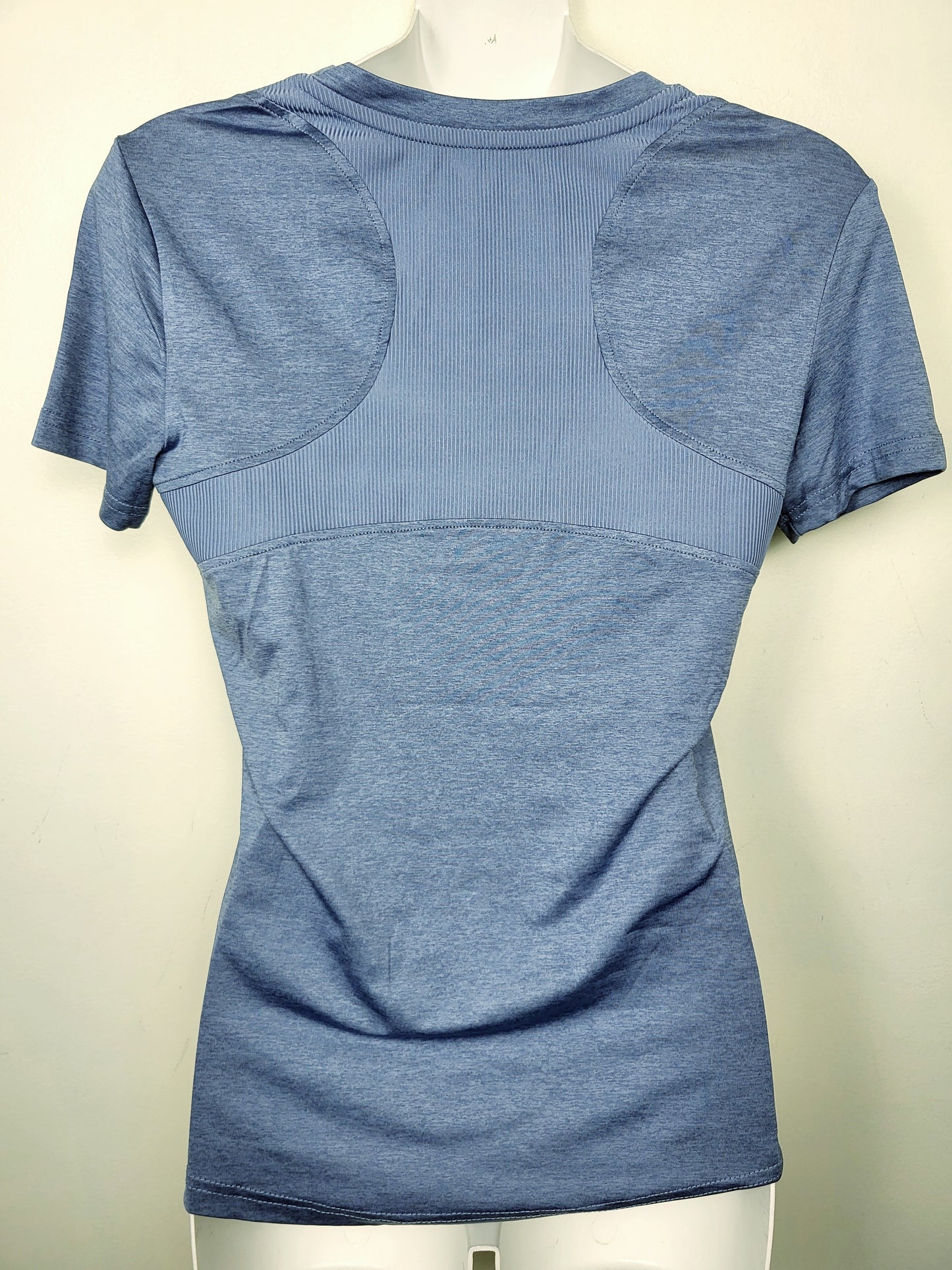 Aeropostale blue active t-shirt. Sizes like a small