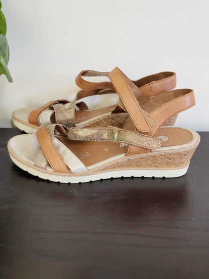 Remonte Tan/Gold criss-cross wedge sandals. Size 41 (US size 10)
