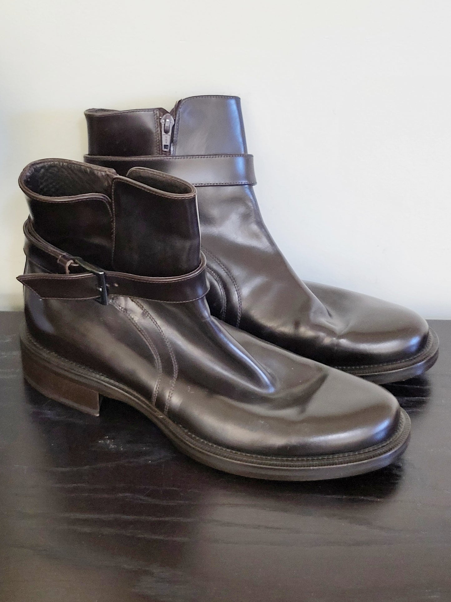 Via Spiga dark brown Jodhpur-style boots. Size 9D (Men's)
