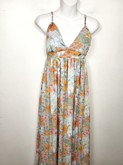 Forever 21 floral print flowy maxi dress. Size medium (measures more like a small)