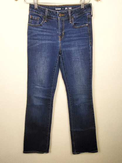 Old Navy mid-rise Kicker boot cut jeans. Size 0