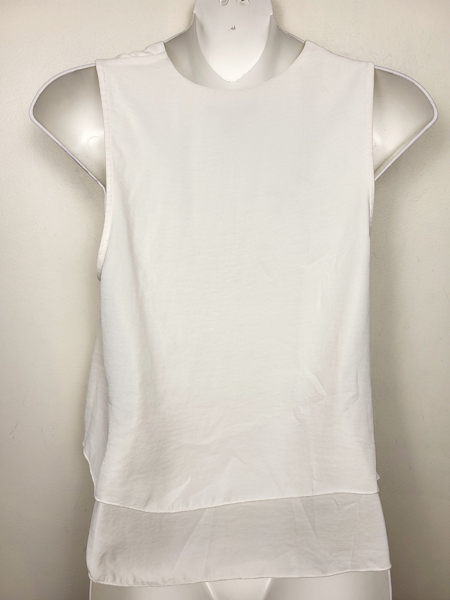 H and M cream coloured drapey chiffon sleeveless top | Size 4