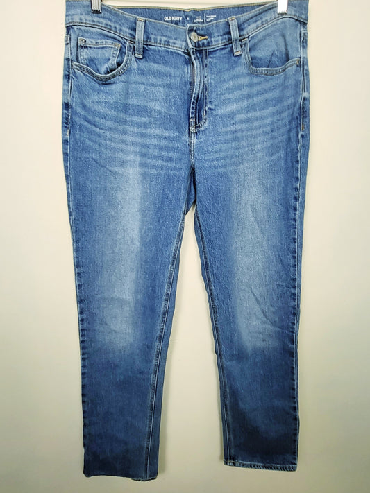Old Navy WOW Mid rise boyfriend jeans | Size 8