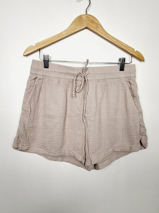 H and M beige muslin cotton drawstring shorts | Size MEDIUM