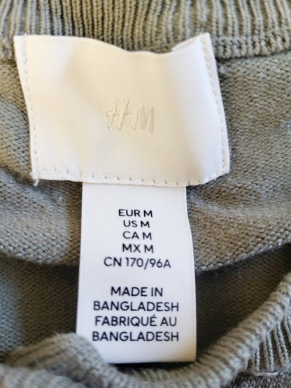 H and M olive green cadigan sweater (more green than appears in photos) | Size MEDIUM