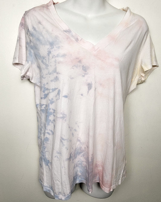 Gap pastel tie dyed v-neck t-shirt | Size MEDIUM