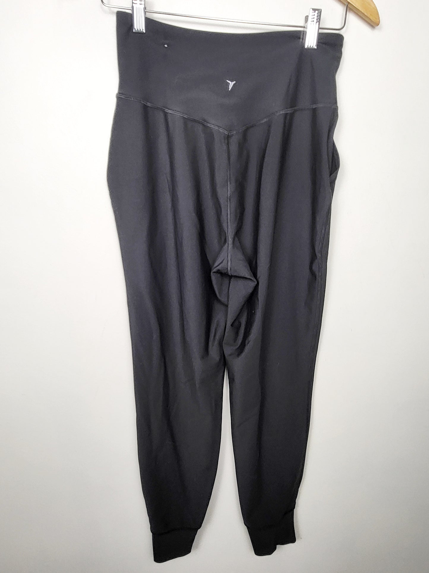 Old Navy charcoal powersoft active joggers | Size MEDIUM