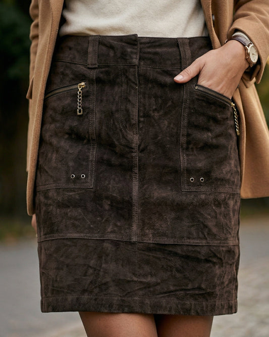 AN Sport Amerique du Nord chocolate brown genuine suede skirt | Size 8