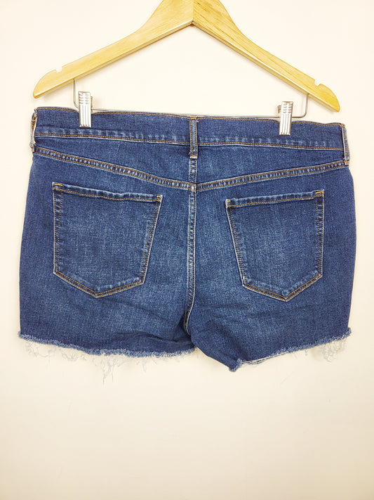 Old Navy boyfriend fit jean shorts | Size 14