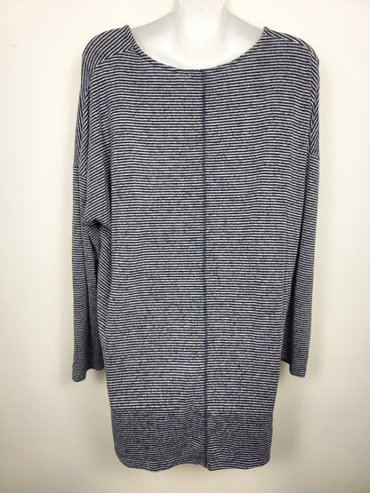 Simply Noelle grey and navy striped top | Size LARGE \ XL