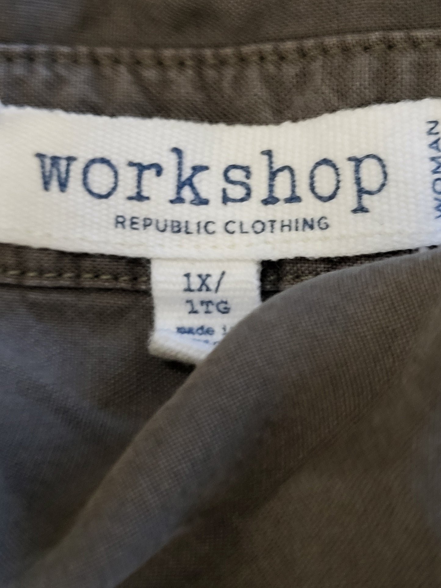 Workshop Republic green Lyocell top (more olive green than looks in photo) | Size 1X