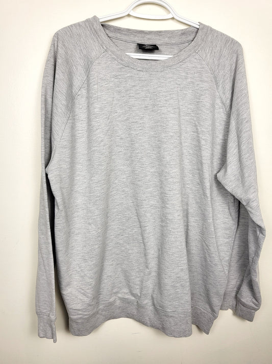 True Classic grey long sleeved lightweight crewneck | Size 2XL