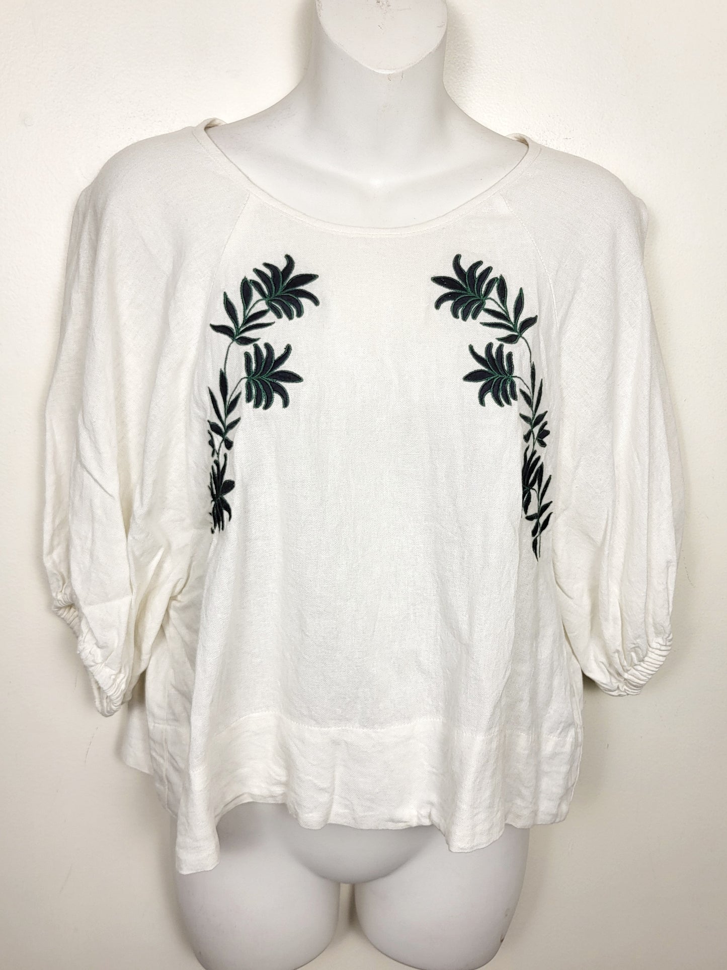 House of Harlow 1960 white loose fit embroidered linen top | Size MEDIUM