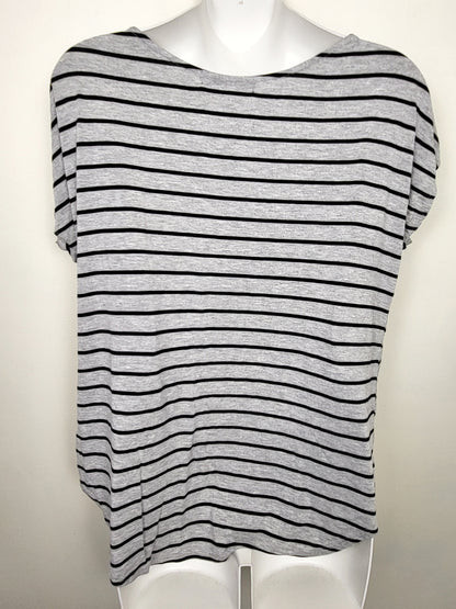 Studio grey striped round neck t-shirt | Size LARGE
