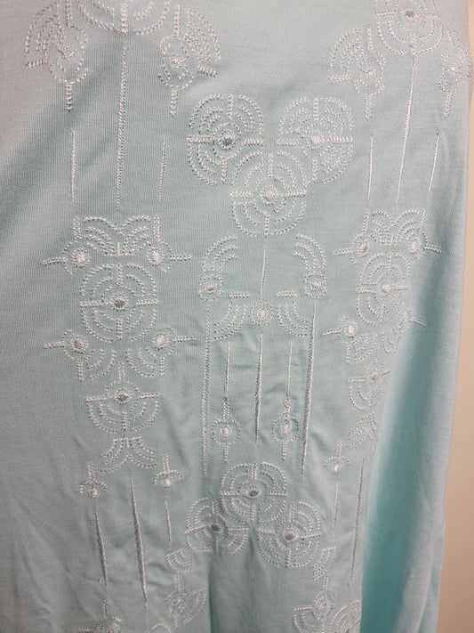 NEW - Old Navy blue embroidered sleeveless rayon top | Size MEDIUM