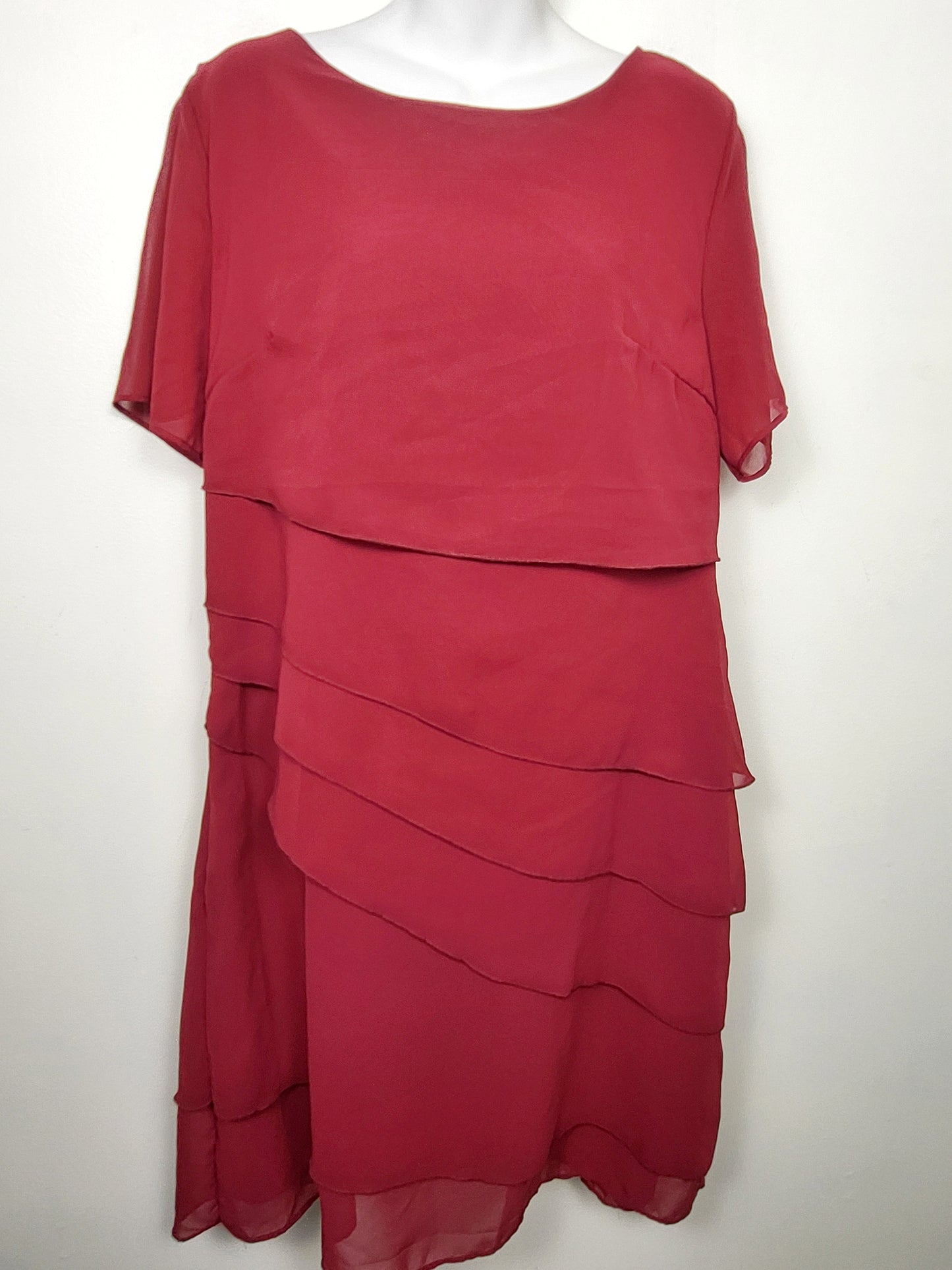 Red tiered special occasion dress | Size LARGE