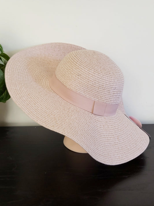 NEW - David and Young adjustable sun hat