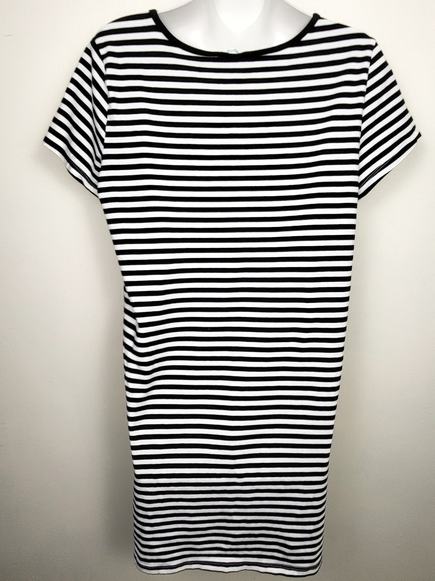 La Vie en Rose Aqua black striped t-shirt dress \ cover-up | Size MEDIUM