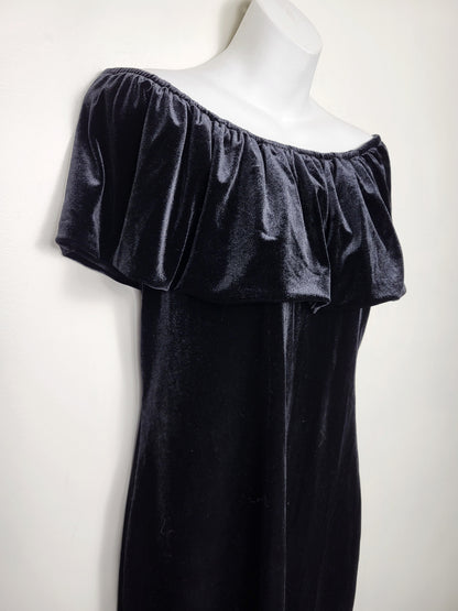 NEW - b. Young black velvet off the shoulder "Lavish" dress | Size MEDIUM