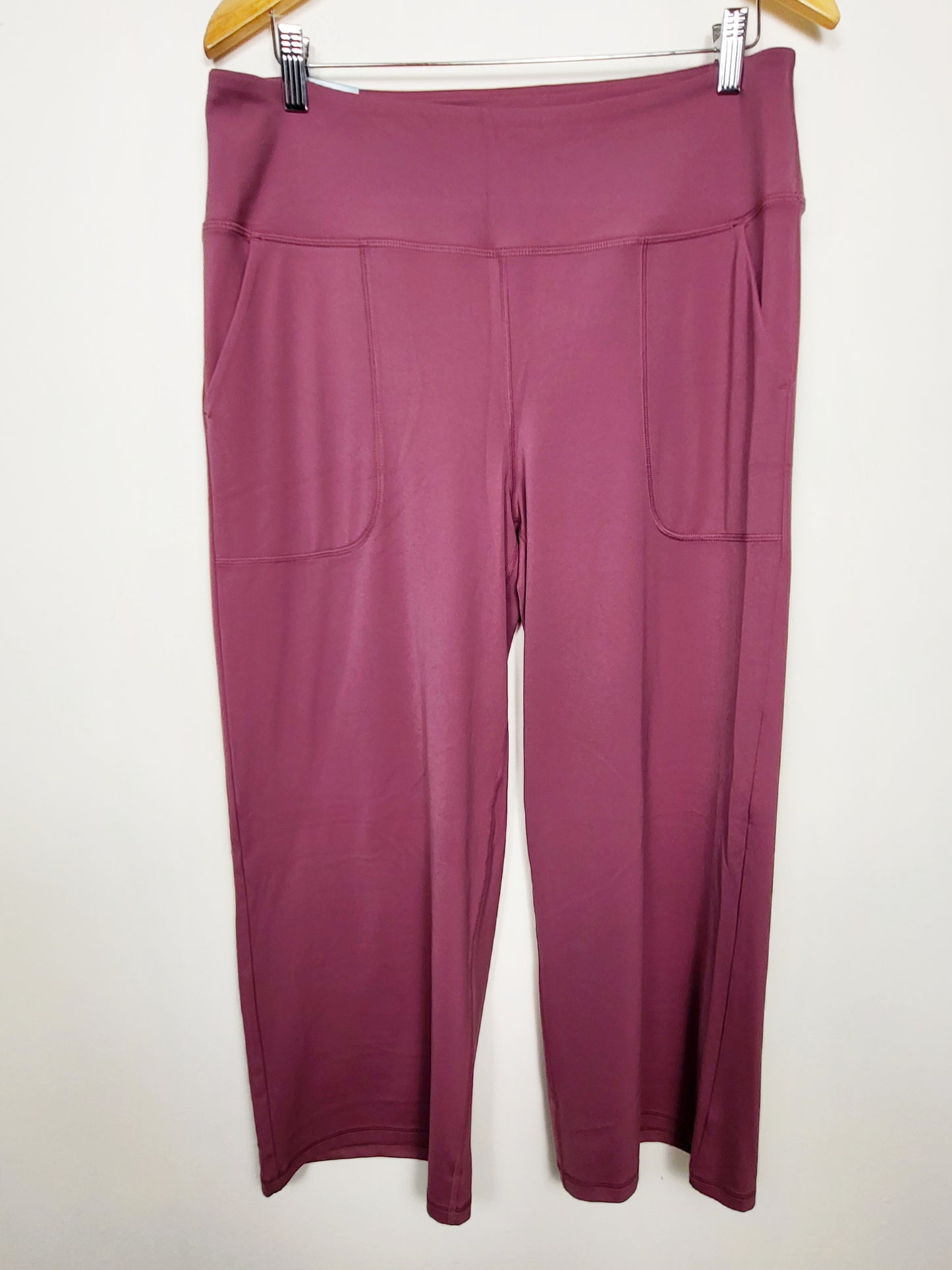 NEW - Tuff Athletics pink cropped "Veda" pants | Size XL