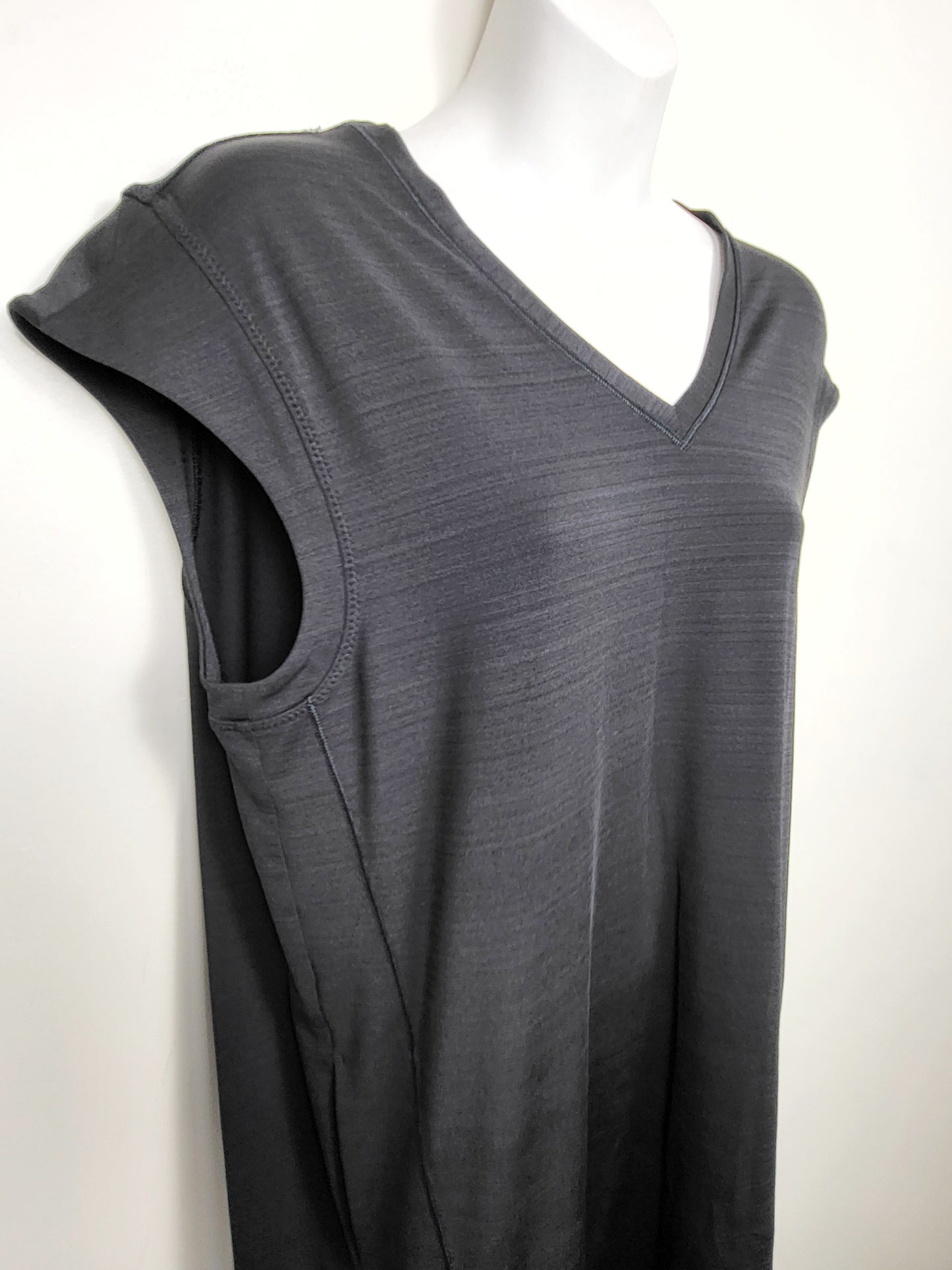 Athleta black "Pacifica Illume" v-neck UV Protection dress | Size MEDIUM