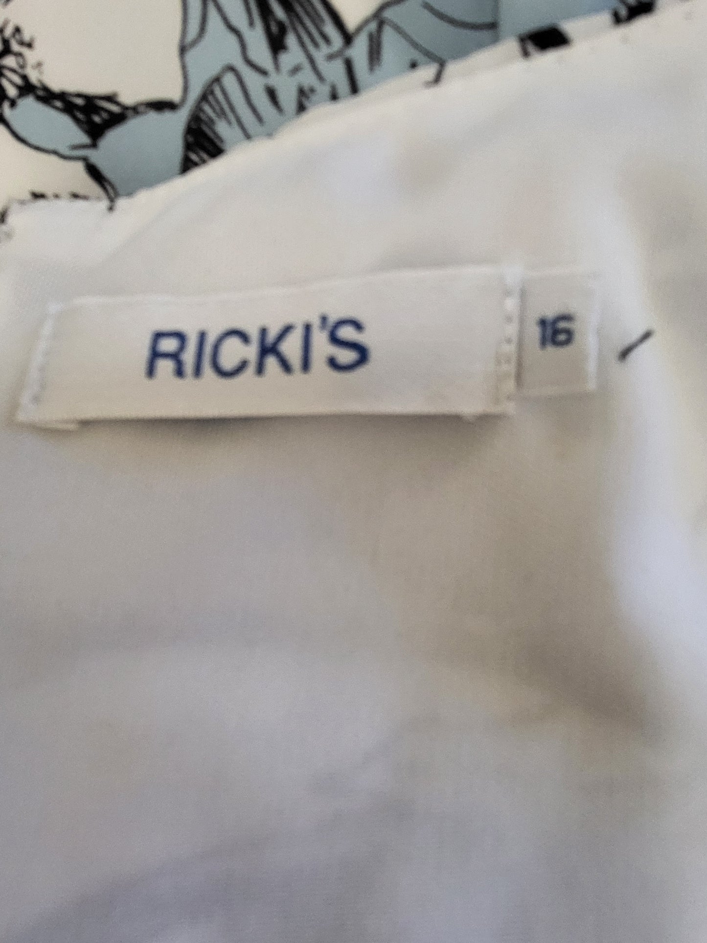 Ricki's white and blue floral print sleeveless fit 'n flare dress | Size 16
