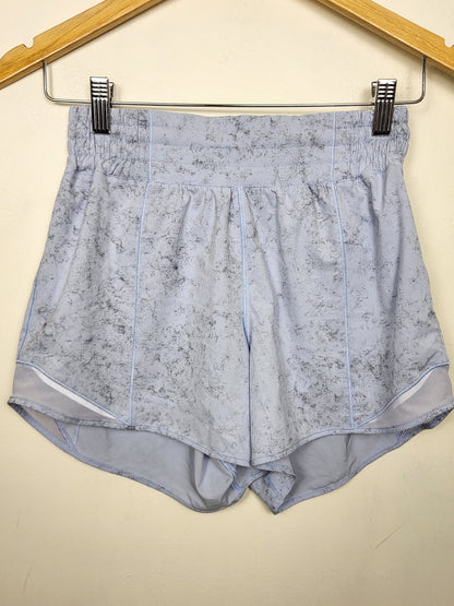 Lululemon Hotty Hot High-Rise Lined Short 4" | Size 6