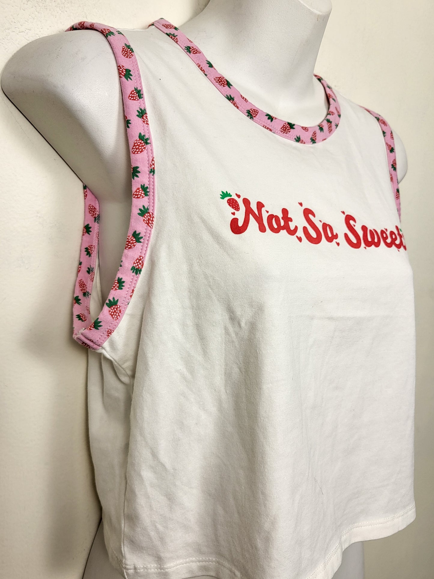 White "Not So Sweet" cropped tank top | Size MEDIUM