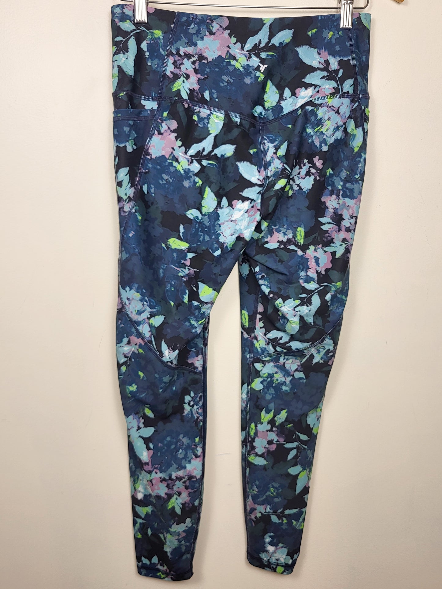 Old Navy floral print high rise powersoft leggings | Size LARGE