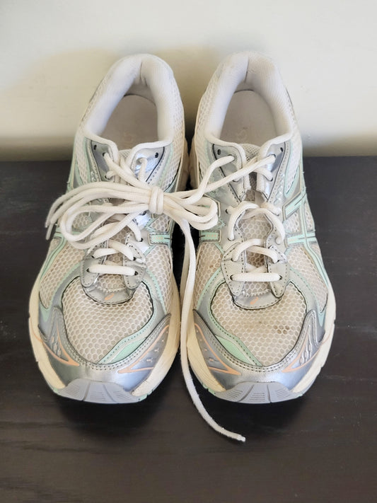 Asics white running shoes | Size 7.5 - AS IS