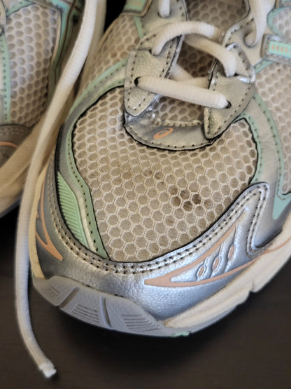 Asics white running shoes | Size 7.5 - AS IS