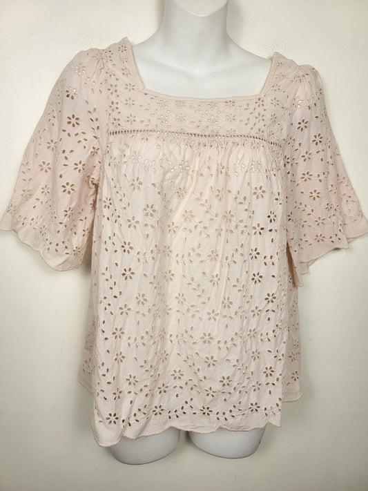 Gap pale pink eyelet top | Size XS