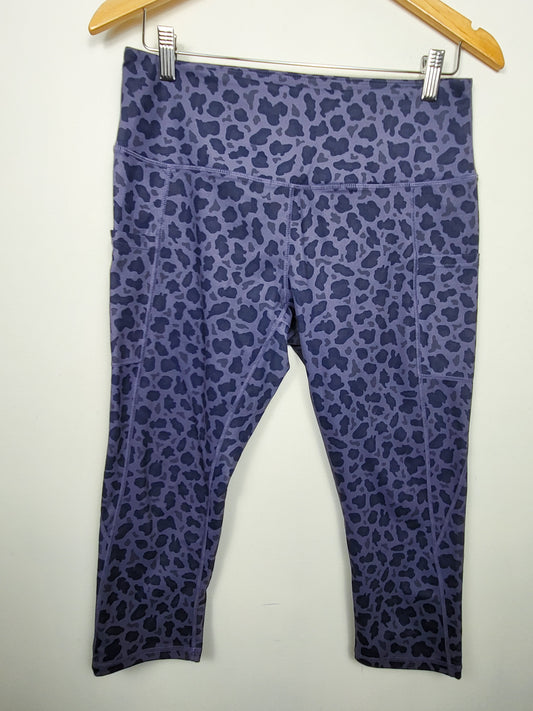 Along Fit blue leopard print capri leggings | Size LARGE