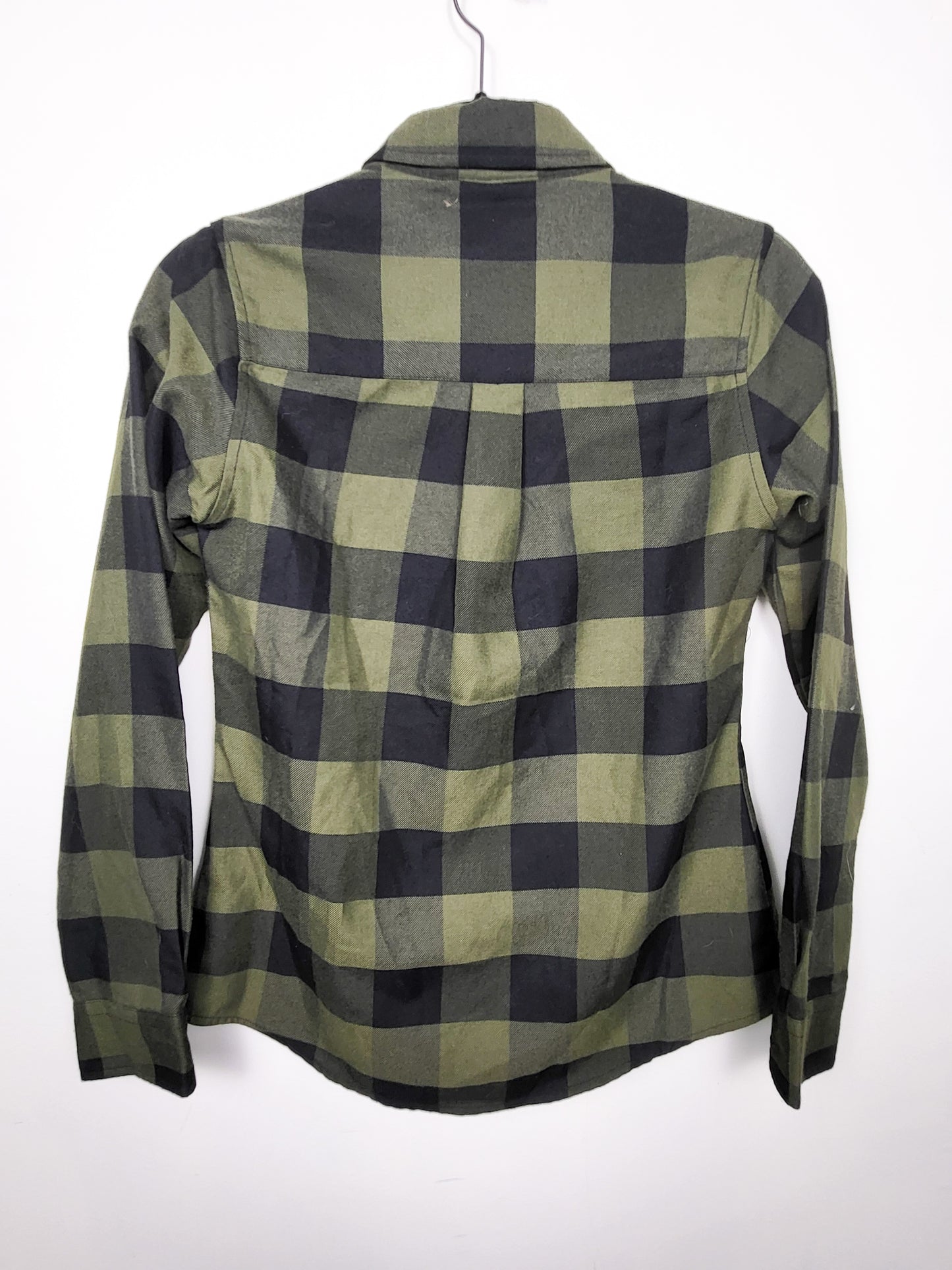 Dixxon olive green buffalo plaid flannel button down shirt | Ladies size small
