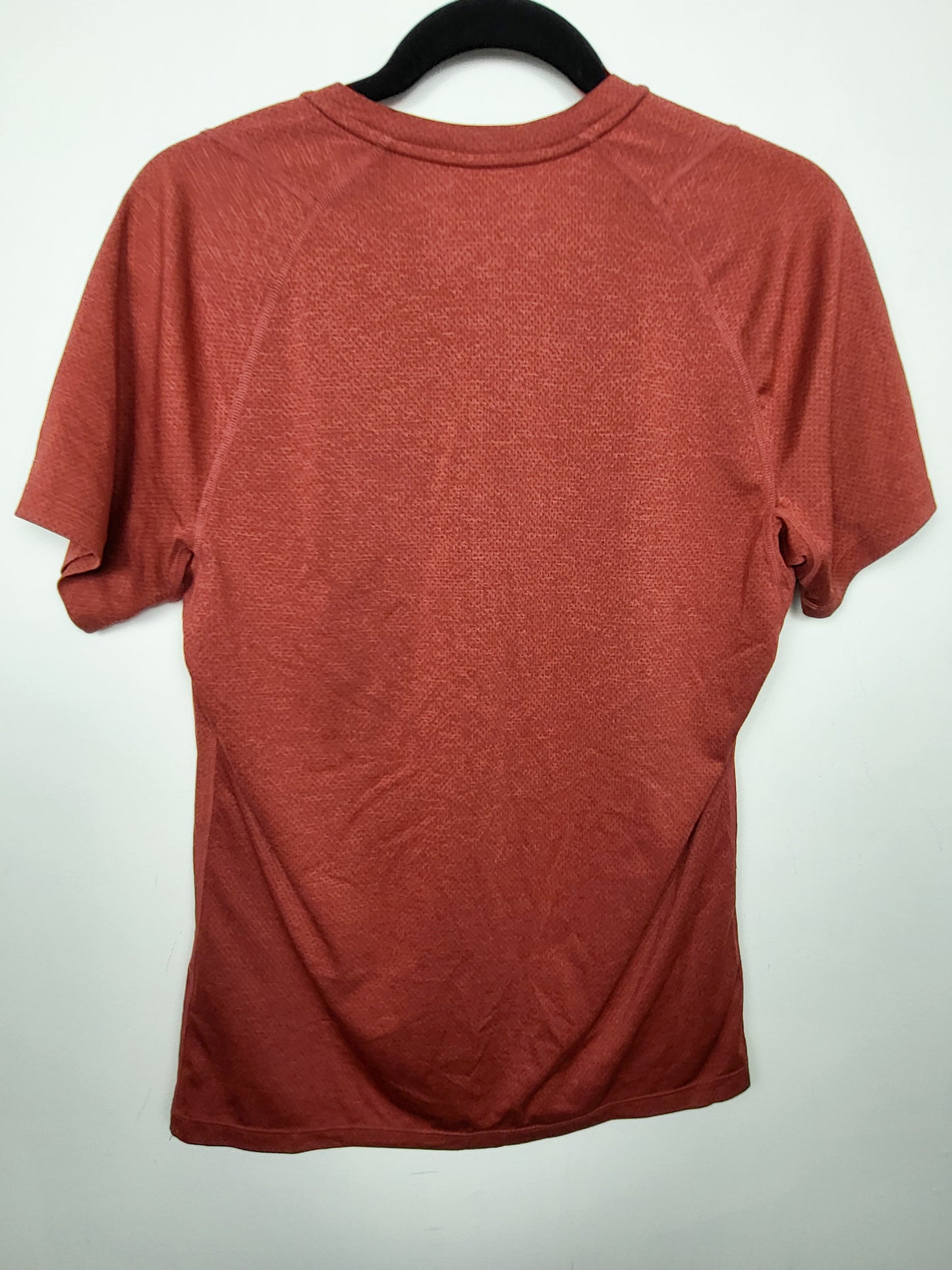 Saxx "Aerator" UPF 25 t-shirt | Men's size SMALL