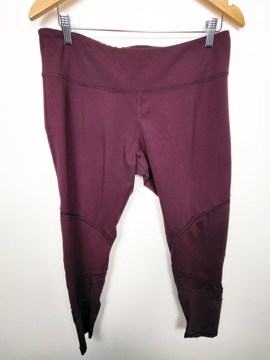Old Navy berry purple cropped active leggings with mesh cut-outs | Size XL
