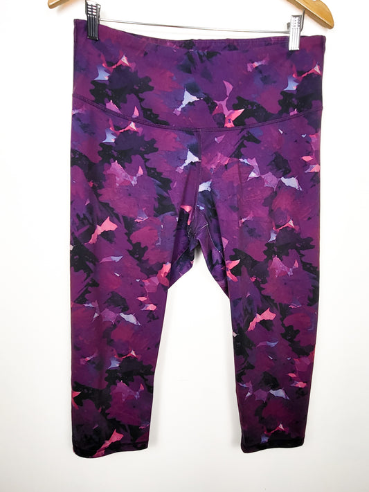 Old Navy purple patterned cropped active leggings | Size XL