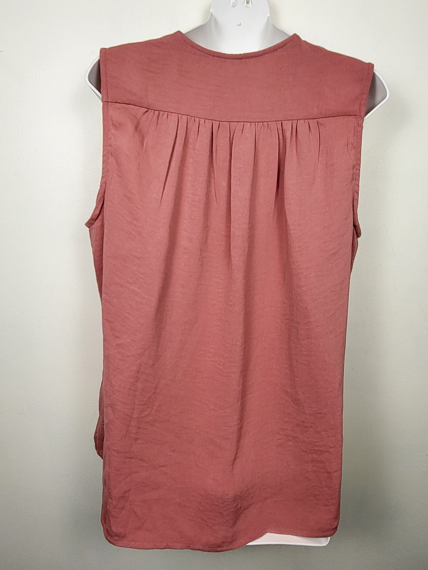 NEW - Tamara H blush pink sleeveless button down top | Size LARGE