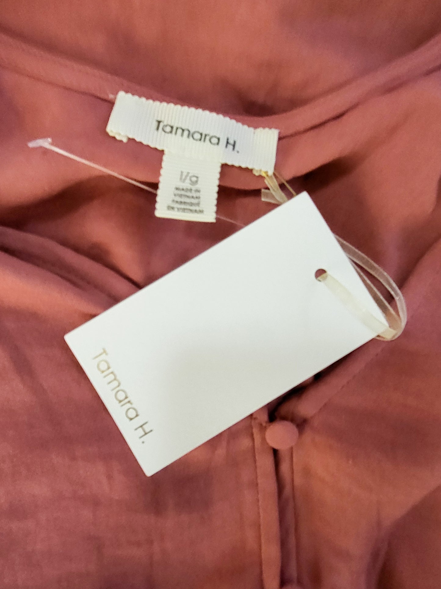 NEW - Tamara H blush pink sleeveless button down top | Size LARGE