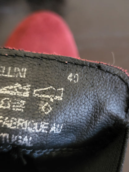Bos. and Co Bellini Waterproof Chelsea Suede Ankle Boots | Size 40 (US size 9 to 9.5)