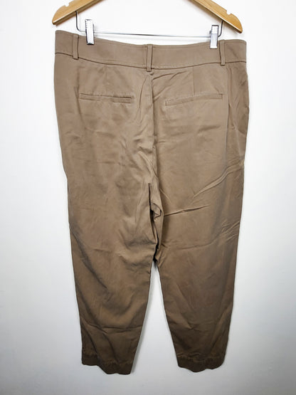 Everlane tan The Draper Tapered Pant in "Buttersmooth" farbic | Size 16