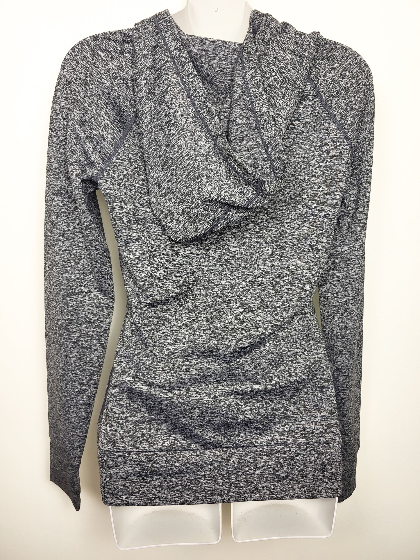 Aritzia Parklife heathered Pursuit active hoodie | Size MEDIUM