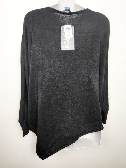 NEW - KAVU Wilhelmina black asymmetrical knit top with dolman sleeves | One Size Fits Most