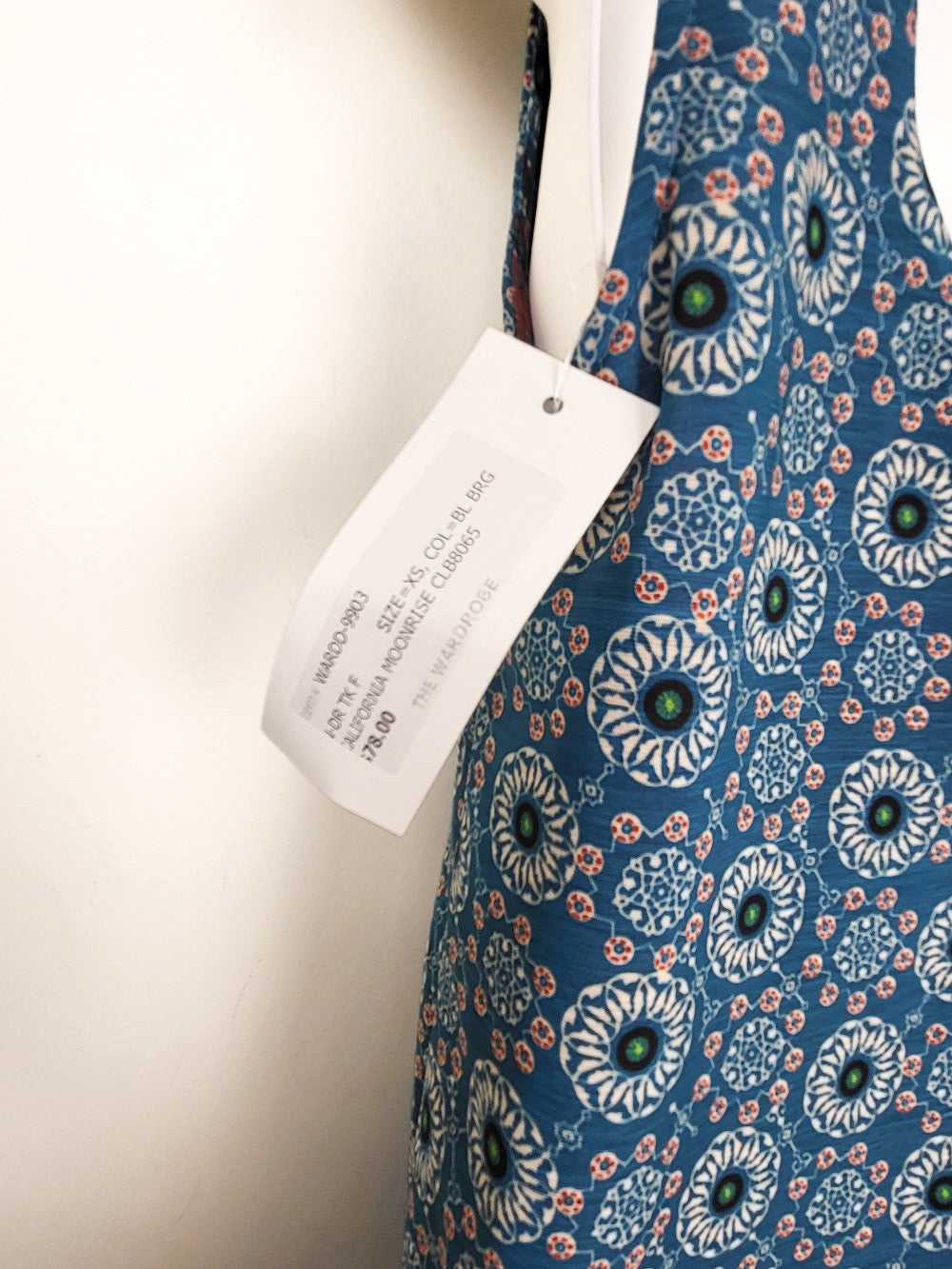NEW - California Moonrise Teal Medallion Print Keyhole Shift Dress | Size XS