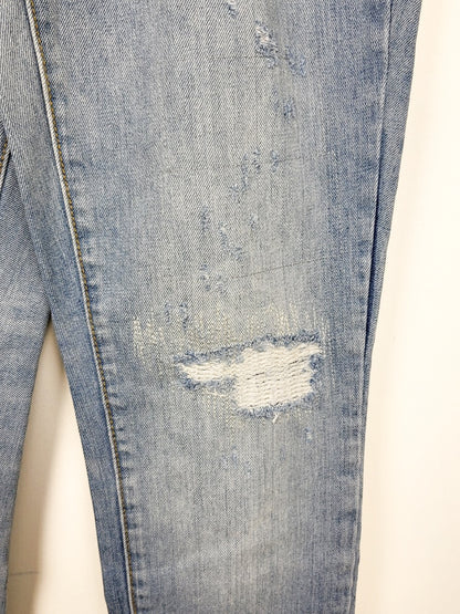 Gap Mid-Rise Cuffed Distressed Boyfriend Jeans | Tagged size 2 but measures as a 28 inch waist