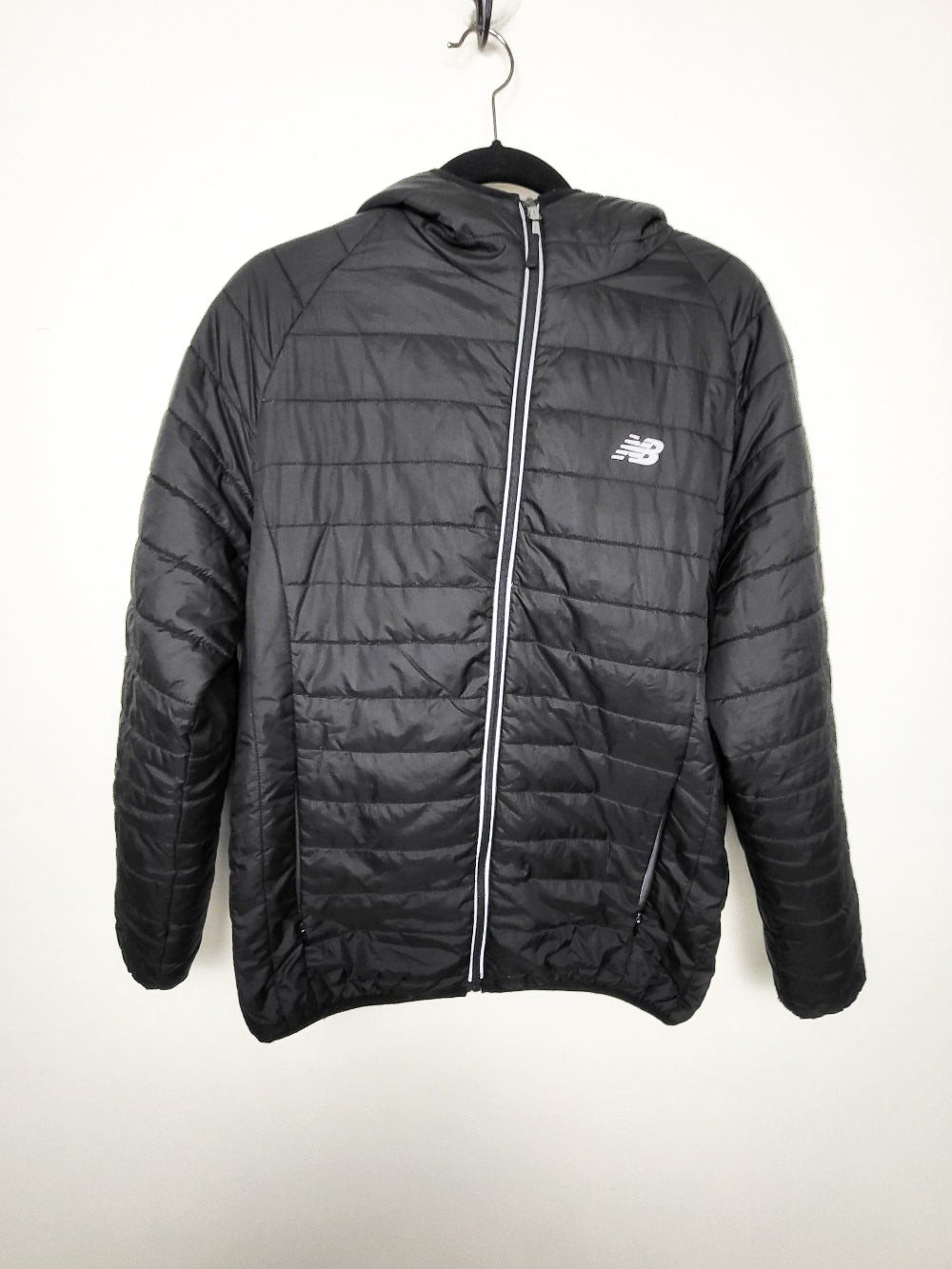 New Balance black lightweight puffer jacket | Men's size MEDIUM