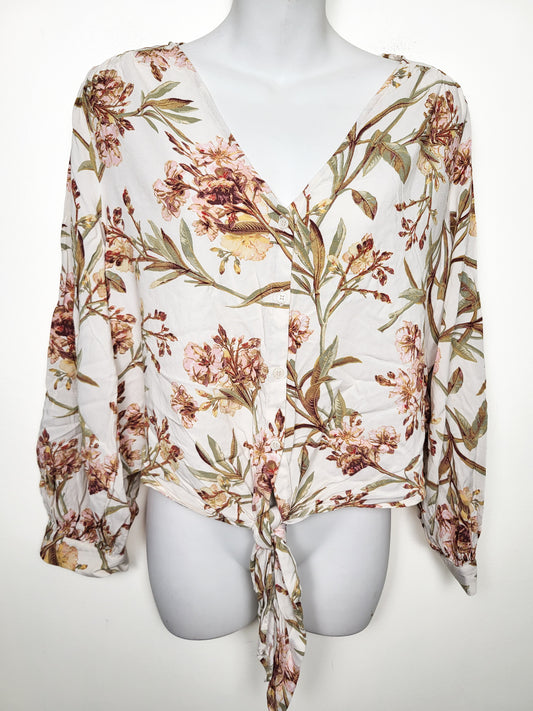 H and M floral print tie front viscose blouse | SIZE 12