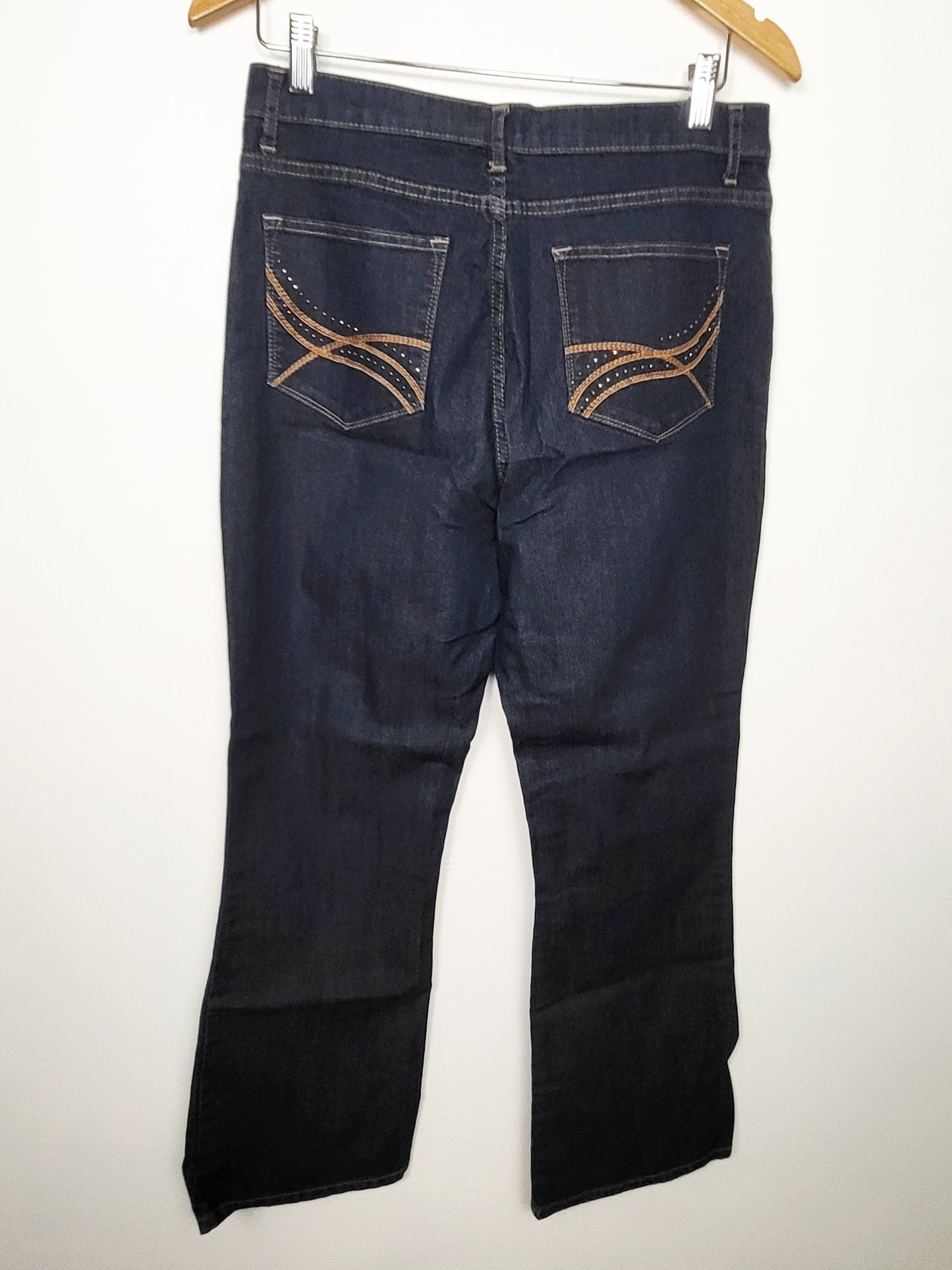 Lee's dark wash classic fit jeans | Size 12 SHORT
