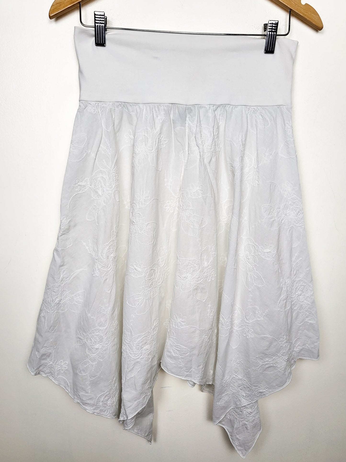 Color Me Cotton (CMC) White Embroidered Handkerchief Hem Midi Skirt  | Size SMALL
