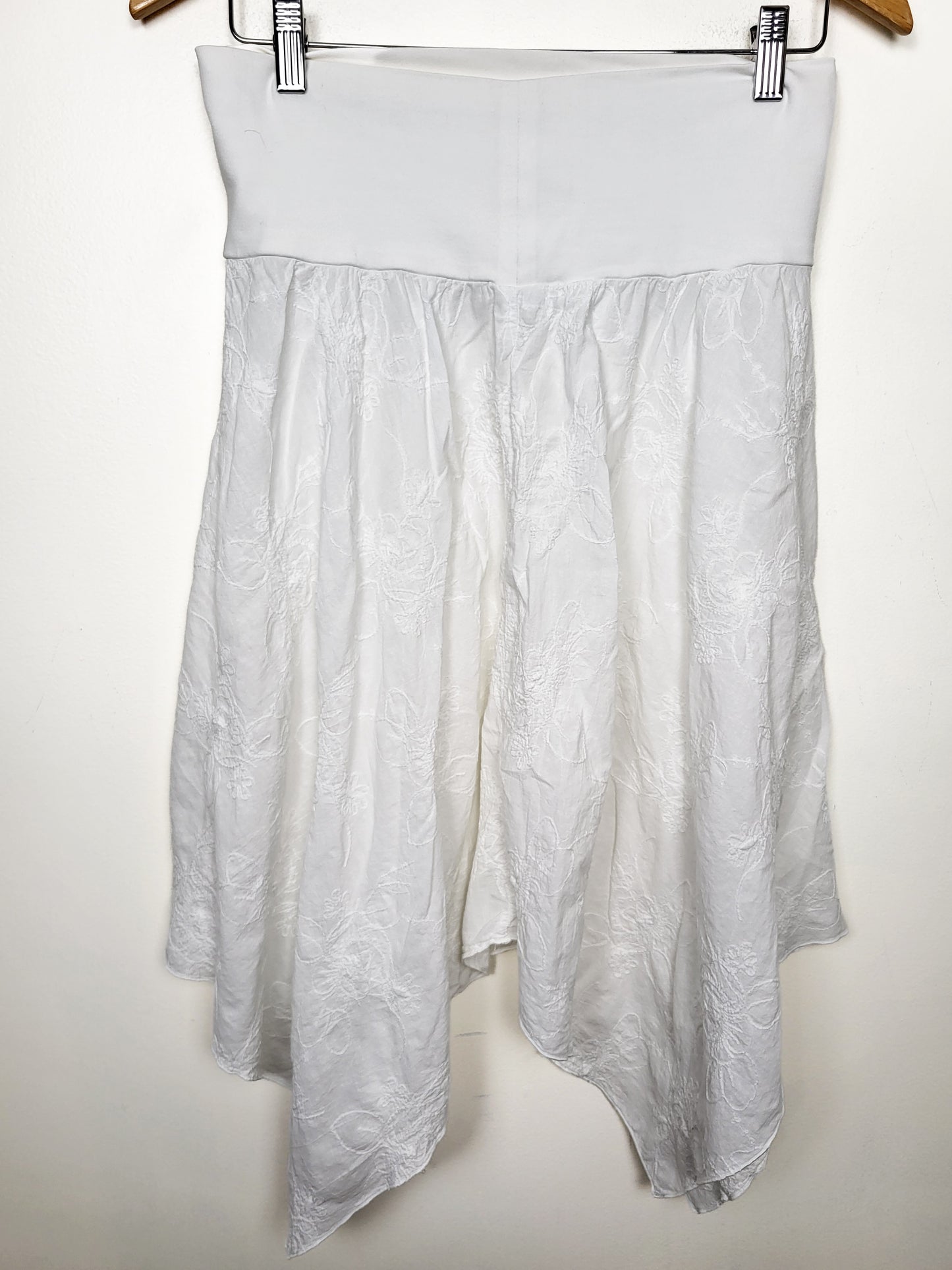 Color Me Cotton (CMC) White Embroidered Handkerchief Hem Midi Skirt  | Size SMALL